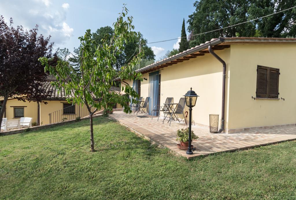 B&B Cantico Delle Creature Assisi Bagian luar foto